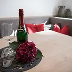 شبيتالار