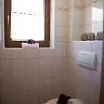 شقة شبيتالار